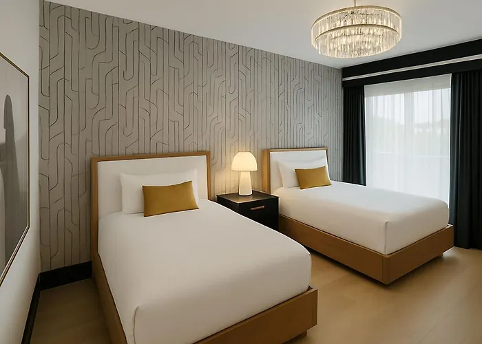 Elan Hotel